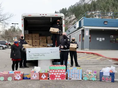 FoodDrive1.jpg